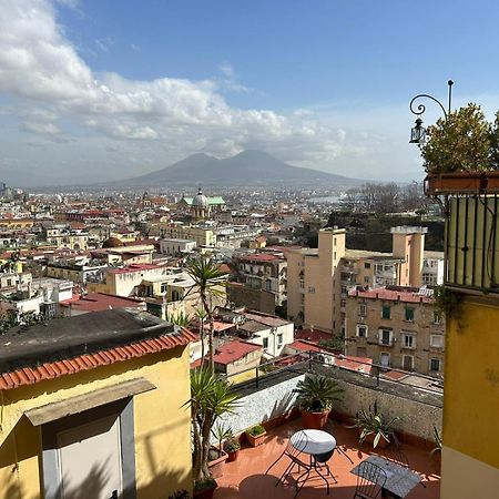 Buonanotte & Buongiorno Guesthouse Napoli Bagian luar foto