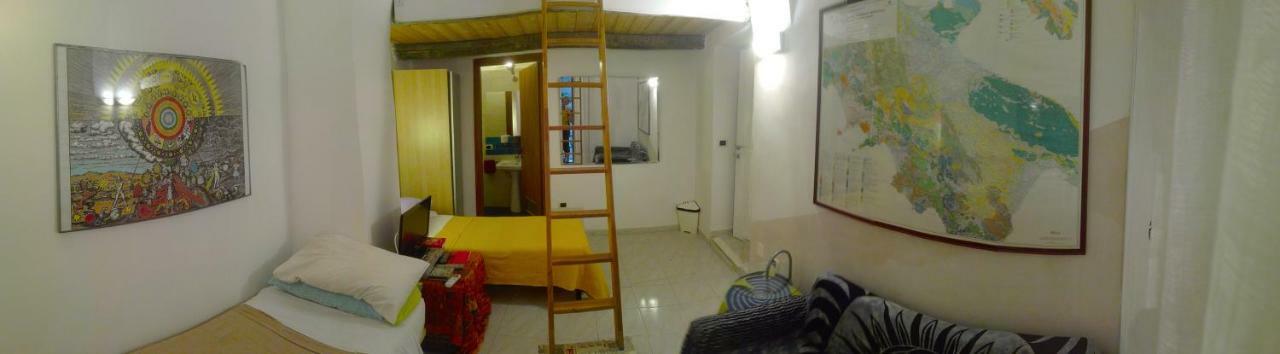 Buonanotte & Buongiorno Guesthouse Napoli Bagian luar foto